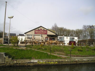 Photo Pub 6x4 The Waters Edge Pub Appley Bridge c2010