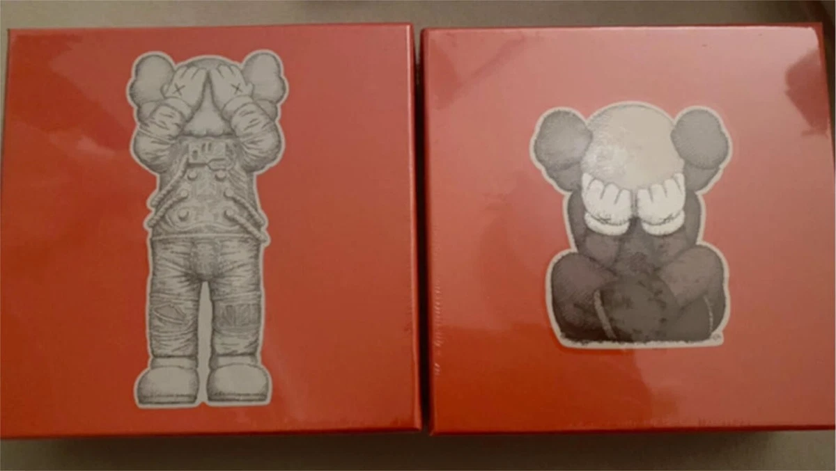 KAWS TOKYO FIRST Exhibition Limited 2 Types Jigsaw Puzzle set F/S