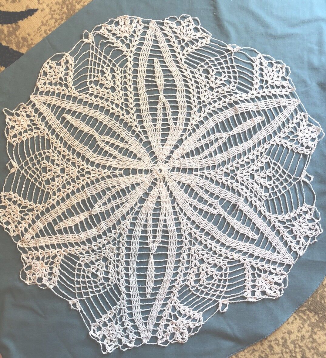 Handmade Lace Crochet Doily Tablecloth Baltimore shopping Mall Decor Wall Centerpiece