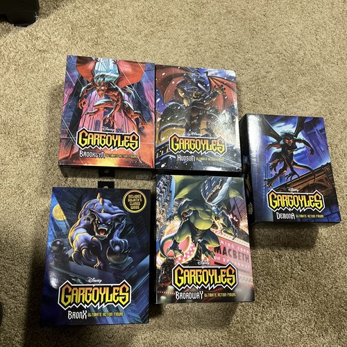 NECA Disney's Gargoyles Ultimate Bronx Action Figure