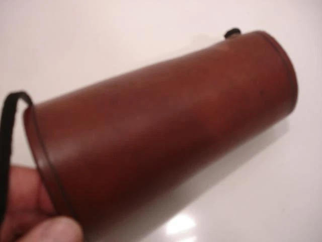 Archery Bracer Arm Guard Handmade Bowguard Celtic Knot Silver Buttons Adjustable - Image 4 of 4