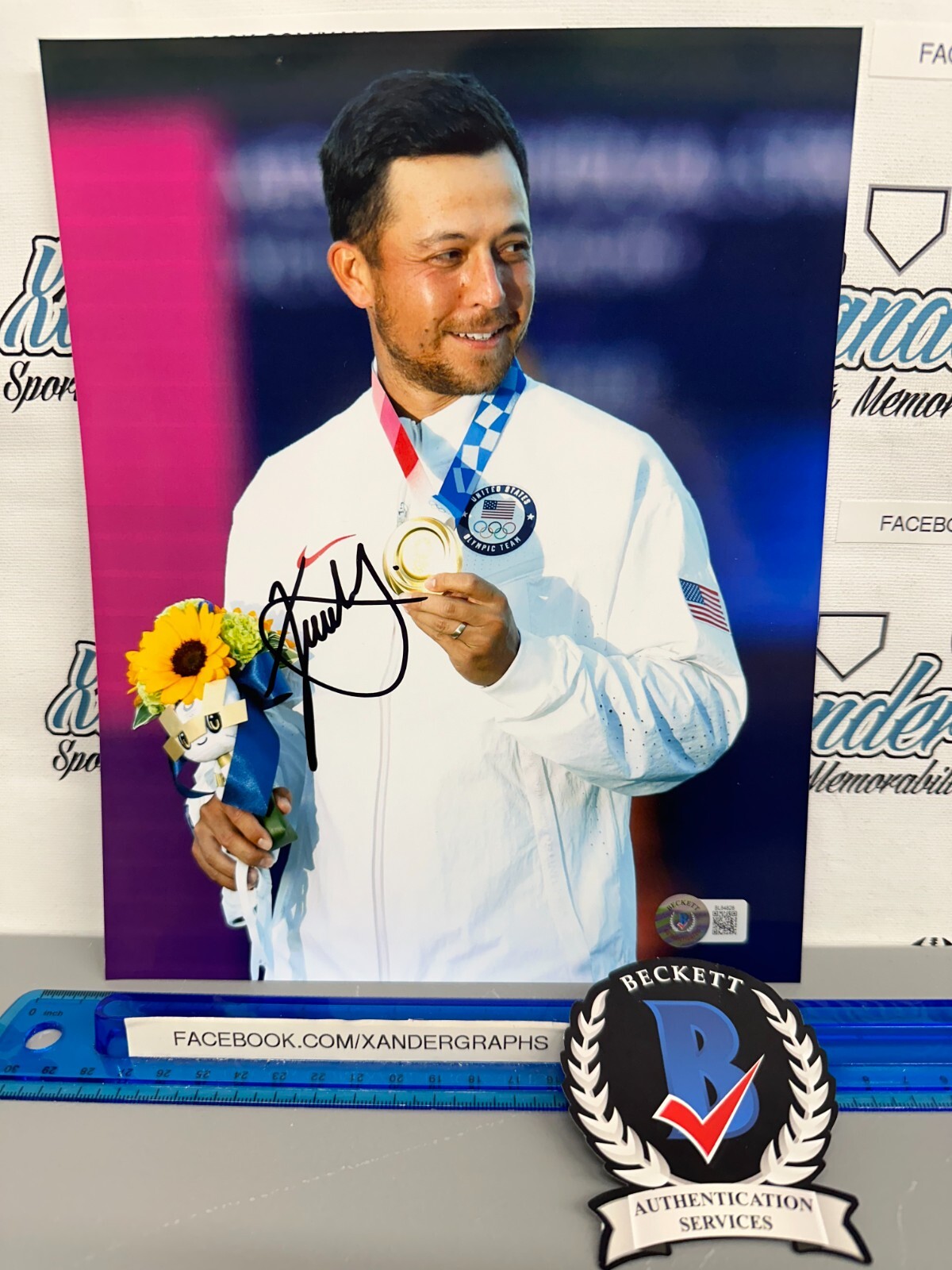 MASTERS US OPEN PRESIDENT'S RYDER CUP BRITISH PLAYER'S GOLFER Autographed Signed OLYMPICS XANDER SCHAUFFELE 8x10 PGA GOLF PHOTOGRAPH BECKETT BAS COA 