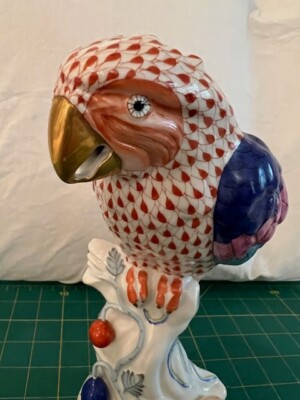 Herend Red Fishnet Parrot with Gold Accents 5000 VHR VINTAGE