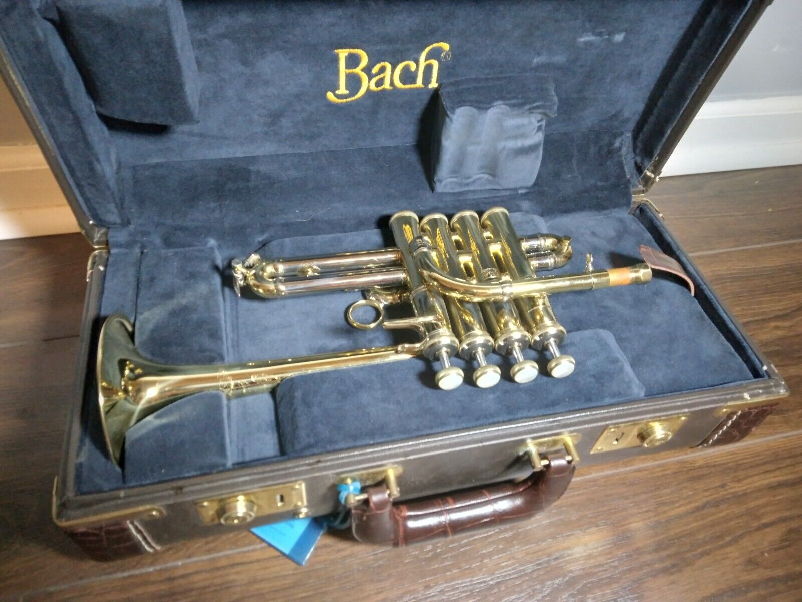 Mint Condition Vincent Bach Stradivarius Artisan Series A/Bb Piccolo Trumpet