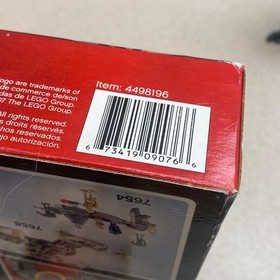 Lego Star Wars  7657   AT-ST    With Mini-Figure   Manual and Box