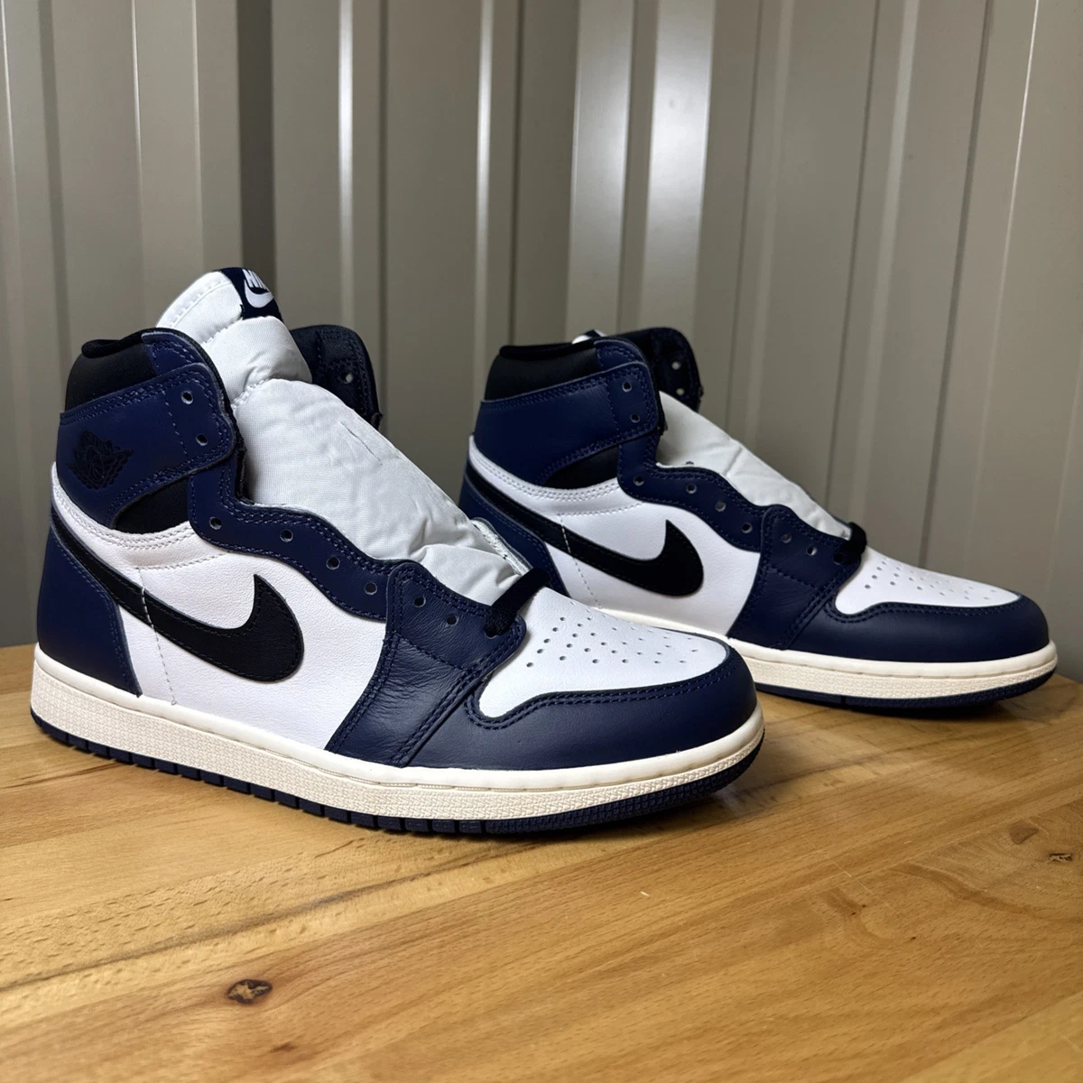 Jordan 1 Retro OG High Black White for Sale - Authenticity