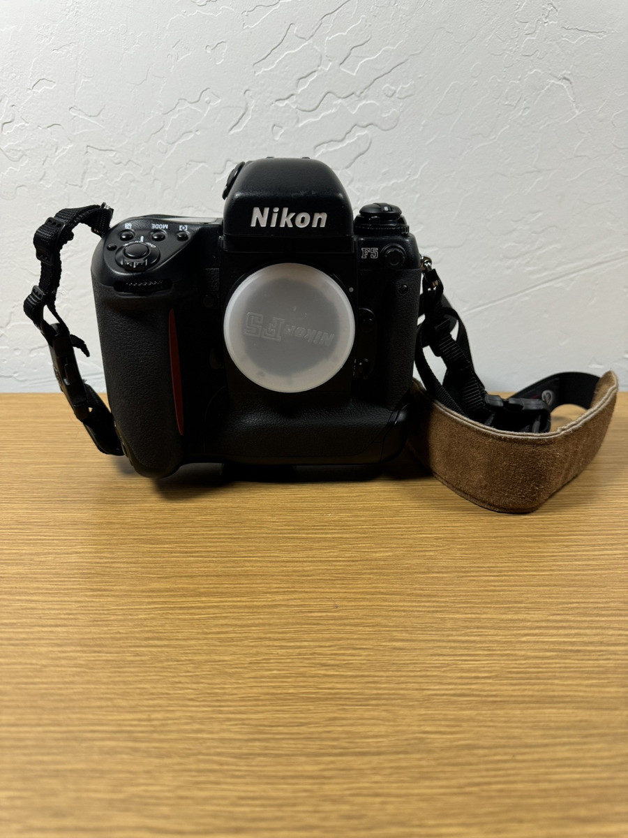 Nikon F5 Black Body 35mm SLR Film Camera Body Only From USA Nikon F5 Black Body 35mm SLR Film Camera Body Only From USA