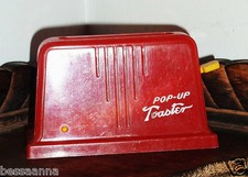 Vintage Child or Doll Plastic Kitchen Toaster