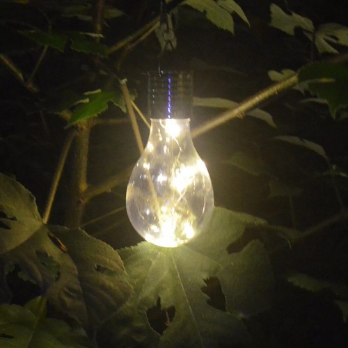 Luces Solares Colgantes Exterior con Clip Bombilla Impermeable Exterior LED Jardín 3000K - Imagen 10 de 11