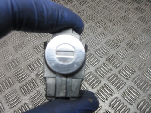 2021 SUZUKI SWIFT SZ5 DUALJET DRIVER SIDE FRONT DOOR KEY LOCK OEM - Picture 2 of 4