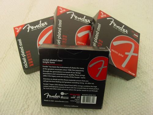 Original Fender Regular E-Gitarrensaiten 250R 12er-Pack ~ NEUE SÄTZE 0,10-,46 - Bild 2 von 4