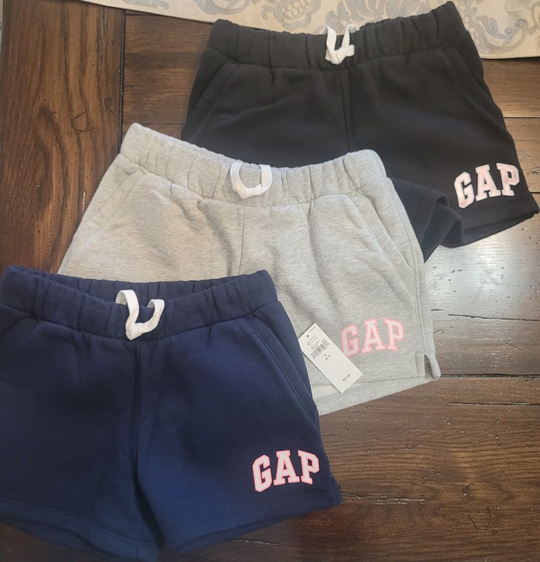Girls Gap Athletic Shorts Size 6/7 NWT - 3 Pairs