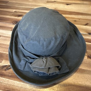 Sombrero de mujer Barbour marrón encerado talla mediana con adornos florales