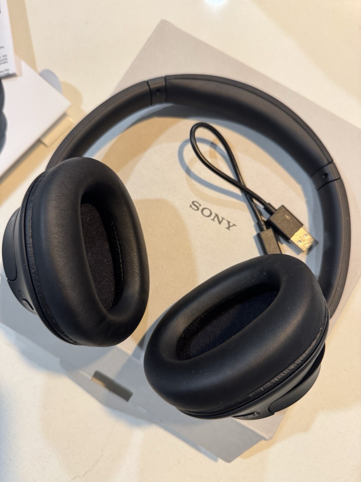 Sony Premium Noise Cancelling Wireless Headphones for Immersive Sound-image