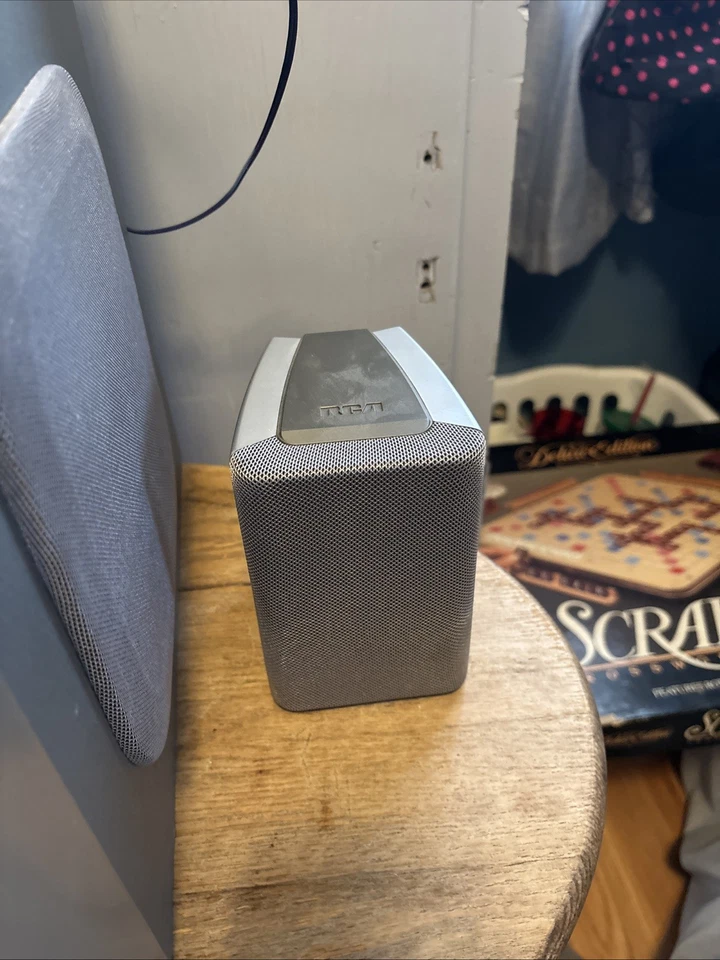 Altavoces y subwoofer vintage de sonido envolvente RCA HTS-1000 Foto 3 de 4