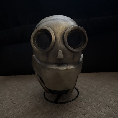 Ghoulish Productions Robot 1.0