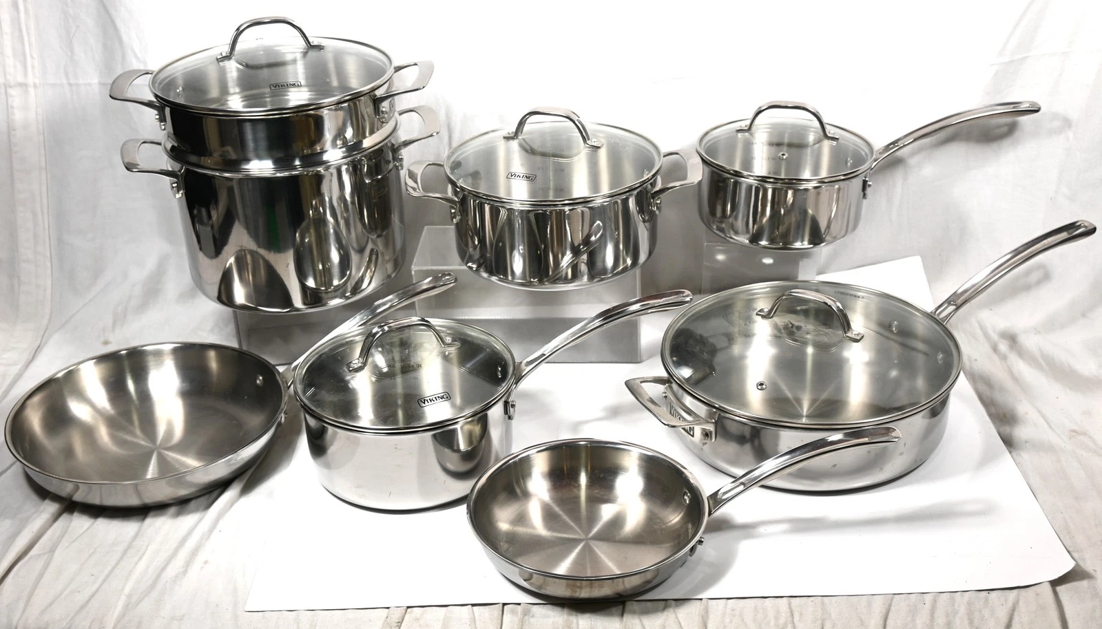 NEW NWOB VIKING 13-PC STAINLESS STEEL COOKWARE SET Sam's Club Edition POTS PANS
Opens in a new windo