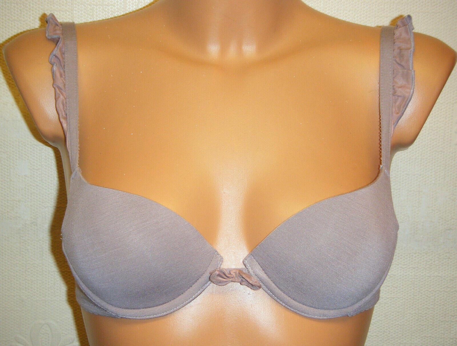 Huit Plunge Bra Mauve Purple Size 32A Underwired Padded Moulded T-Shirt 32975