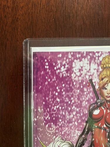 Female Force:Taylor Swift Taylorpool #1 Purple Virgin Variant Tyndall 67/500 COA - Picture 2 of 6