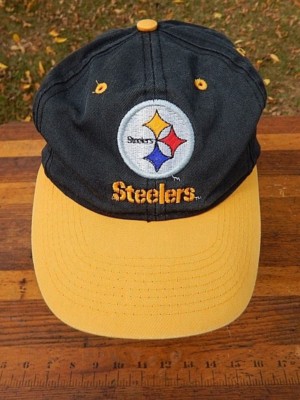 Vintage 1980s Pittsburgh Steelers Football Team NFL US Sport
