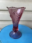 Vintage Fenton Dusty Rose Daffodil Pink Scalloped Glass Pedestal Vase 8” Label