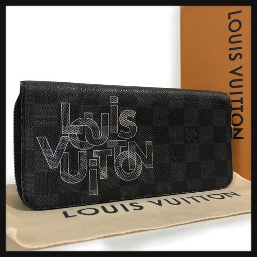 Louis Vuitton Monogram Zippy Wallet Vertical Men's Bag