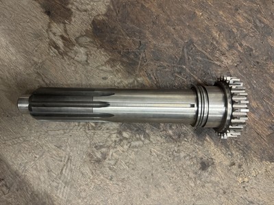Brand New OEM Genuine Eaton Fuller Input Shaft S2988 4302315