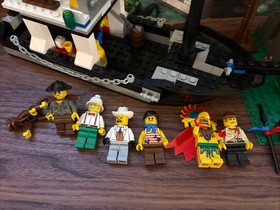 LEGO Western: Rapid River Village (5976) Complete With Box And Manual