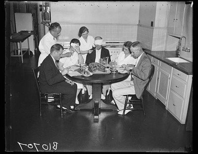 [Meat testing at the U.S. Department of Agriculture, Beltsville, Maryland]