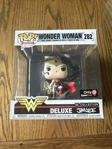 Funko Pop! Deluxe: DC Universe - Wonder Woman (Jim Lee Deluxe) - GameStop NEW!