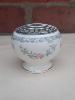 KLEINE COALPORT ENGLISCHE KNOCHEN PORZELLANBLUME/POSY VASE MIT METALLEINSATZ