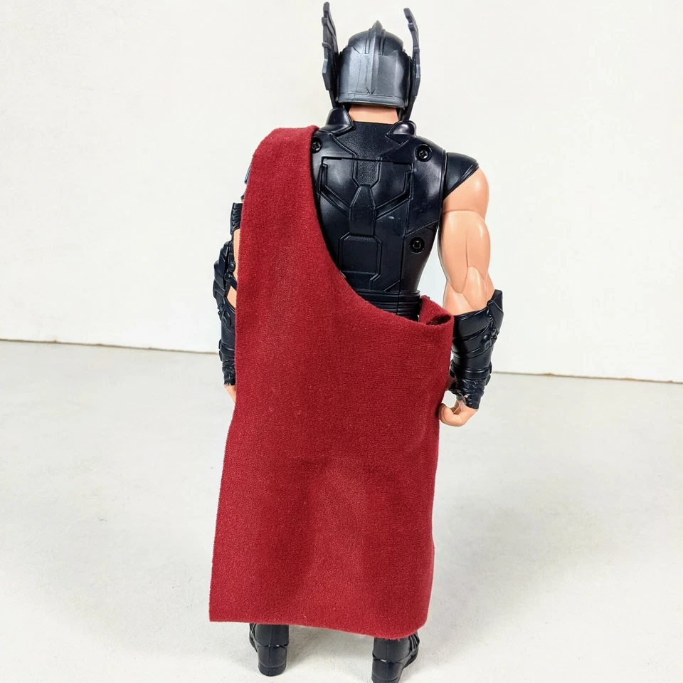Thor Ragnarok Hasbro Electronic Thor Action Figure 12" - Image 4 of 4