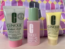 Clinique 3-Step Skincare Set for Oily Combination Skin Types 3  Gift bag