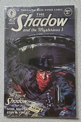 DARK HORSE COMICS 5 book lot : The Ultimates, The Shadow & others, graphic novel