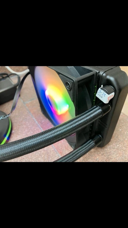 NerdQaxe++ Hydro Bitcoin Miner von Bitaxe mit 4.8 TH/s - Bild 3 von 4