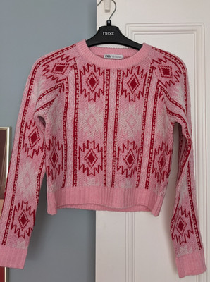 Atemberaubender Pullover mit Aztekenmuster von ZARA: GRÖSSE: MEDIUM: FARBE: ROSA UND ROT