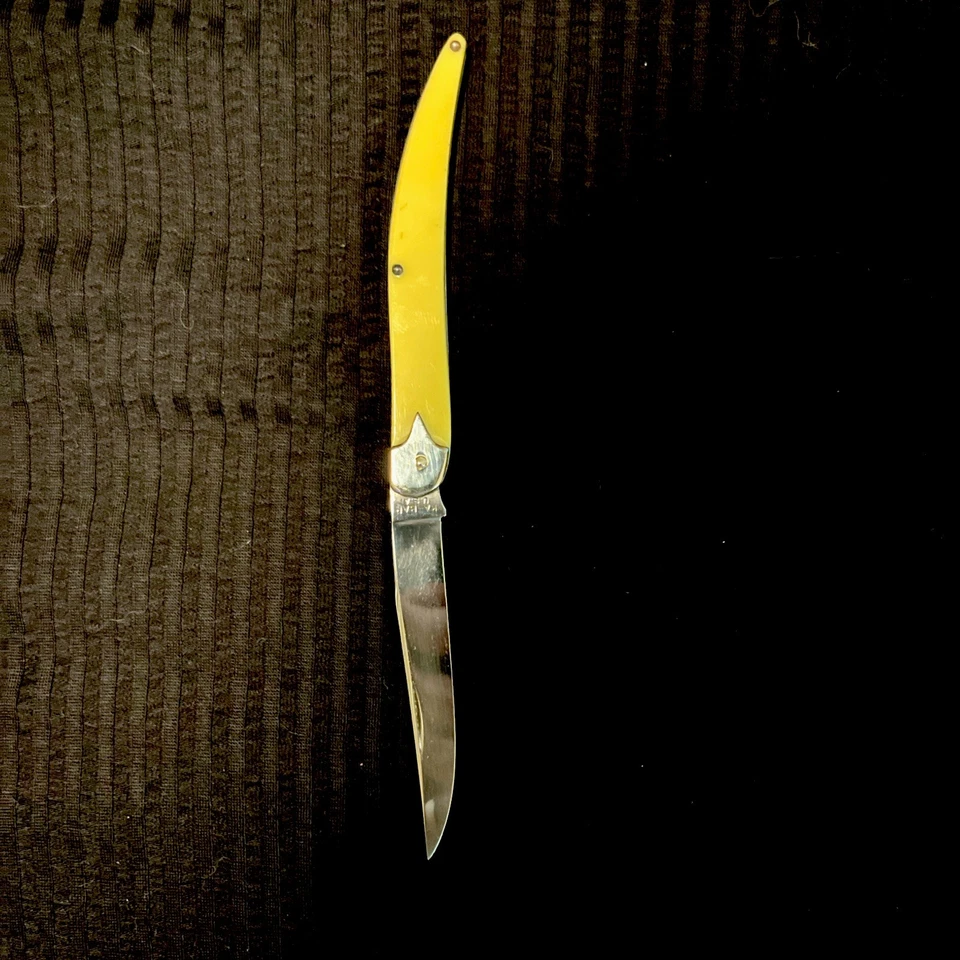 Palillo de dientes mediano Ka-bar asas amarillas con herrajes de bisagra de granero años 1930-40 ¡Como nuevo!! Foto 2 de 4