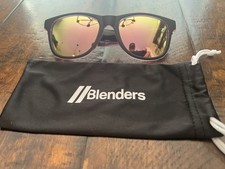 BLENDERS Aurora Air Sunglasses Polarized Pink Lenses Black Matte Frame Cat 3 NEW
