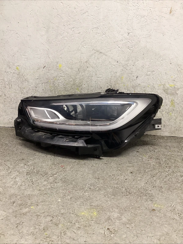 2021-2025 CHRYSLER PACIFICA LEFT LH DRIVER SIDE HEADLIGHT OEM