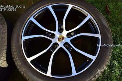 21'' Porsche Cayenne Turbo OEM Factory Exclusive Design Front Wheel Tire