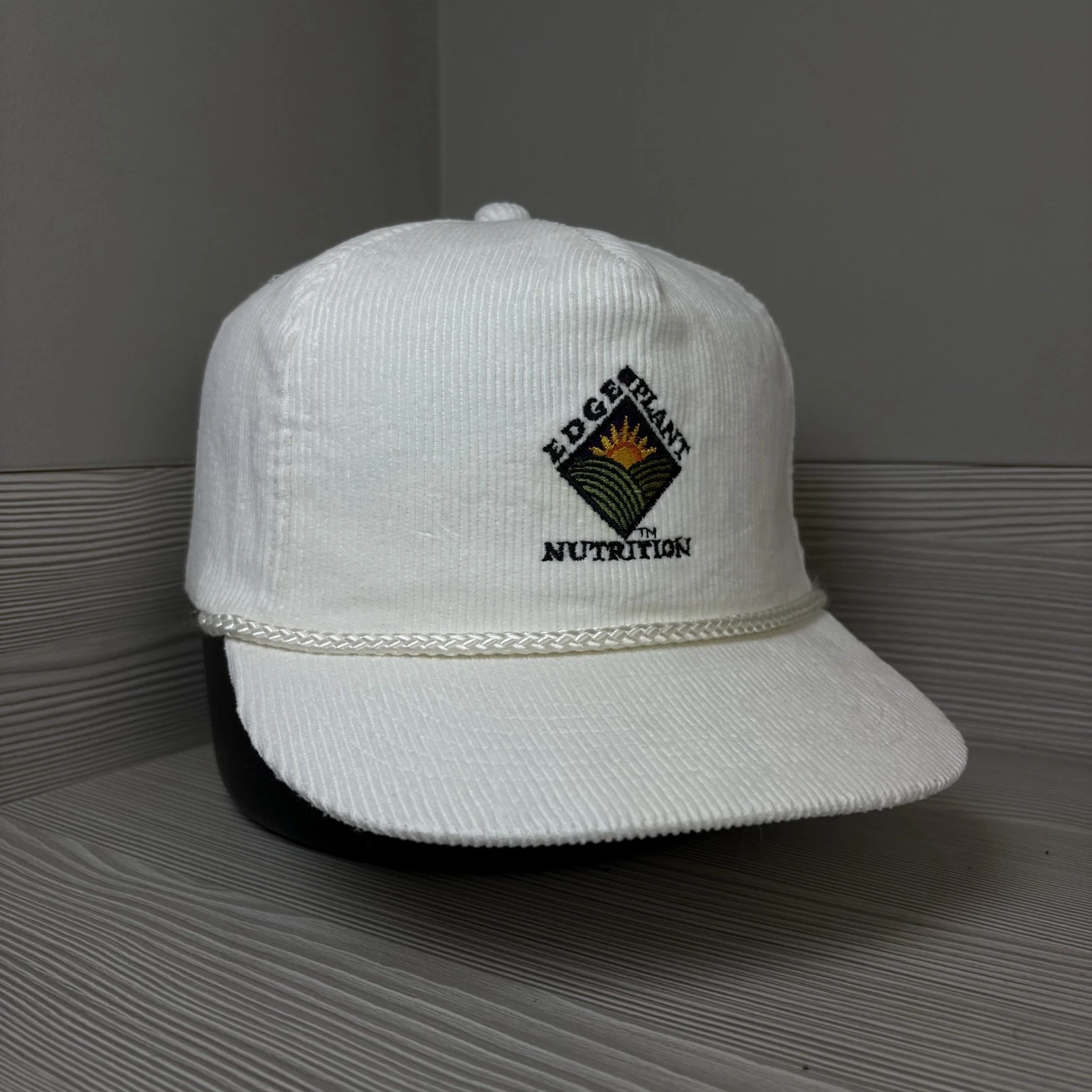 Vintage 90's Edge Plant Nutrition Corduroy Hat White Farm Rope Cap Snapback
Opens in a new window or
