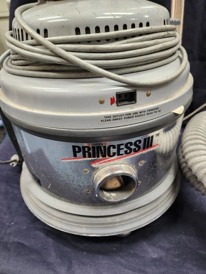 Vintage Filter Queen Princess III & Accessories - Tested and Works Great! - Image 2 of 4