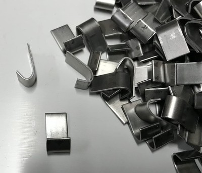 J Clips Stainless Steel 1 Pound J-clips RNL RabbitNippLes