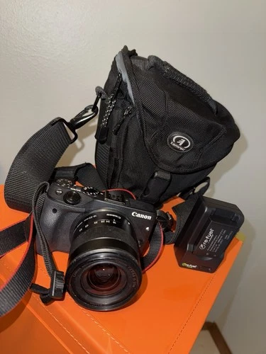 Canon EOS M3 Mirrorless Digital Camera  24.2MP  18-55mm f/3.5-5.6 IS STM Lens HD