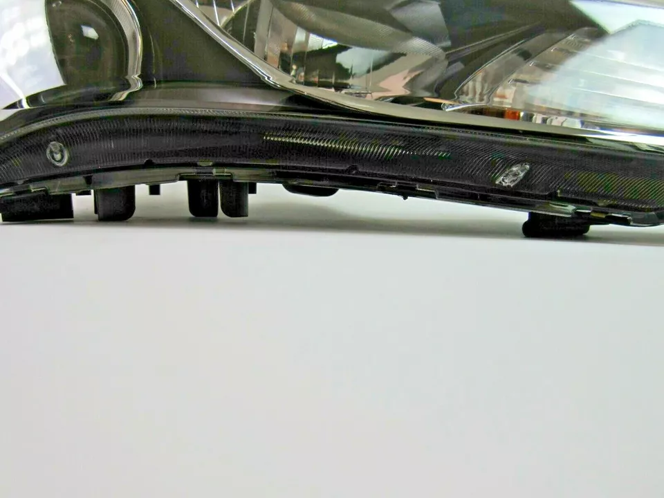 GENUINE HID XENON RIGHT HEADLAMP FOR 13-16 HYUNDAI GENESIS COUPE 92102-2M500 Foto 2 de 4