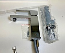 Delta Modern 1-Handle Bathroom Faucet