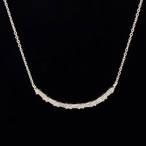 14K Solid White Gold 0.45ct Baguette and Brilliant Round Diamond Prong Necklace - 第 1/4 張圖片