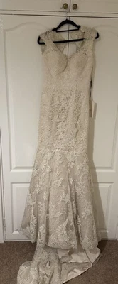 Justin Alexander Mermaid Wedding Dress Ivory Lace V Neck Cap Sleeve. Size 10 UK - Image 1 of 4