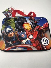 Bolso Tablet Vengadores / Capitán América / Iron Man / Hulk / Pantera Negra / Viuda Negra