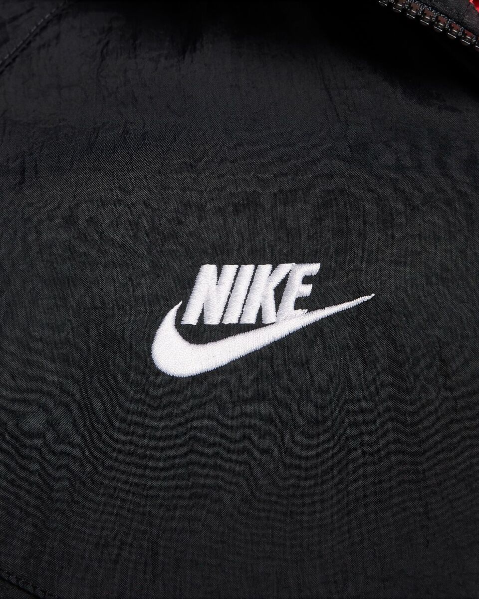Nike x Futura Sportswear Men's Breaking Windrunner Jacket Nike x Futura Sportswear Men's Breaking Windrunner Jacket